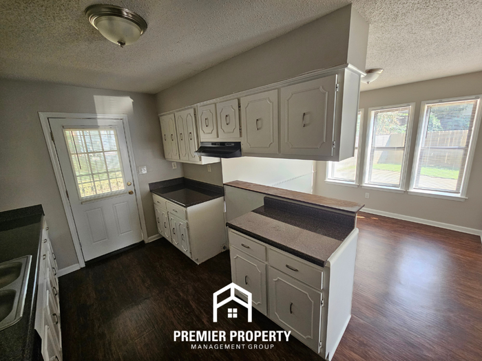 3971 Tuscany Dr - Photo 6 of 19