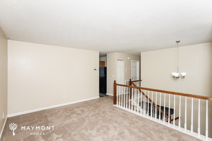225 Orchard Hill Dr - Photo 5 of 13