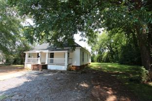 442 Hall St - Photo 1 of 1
