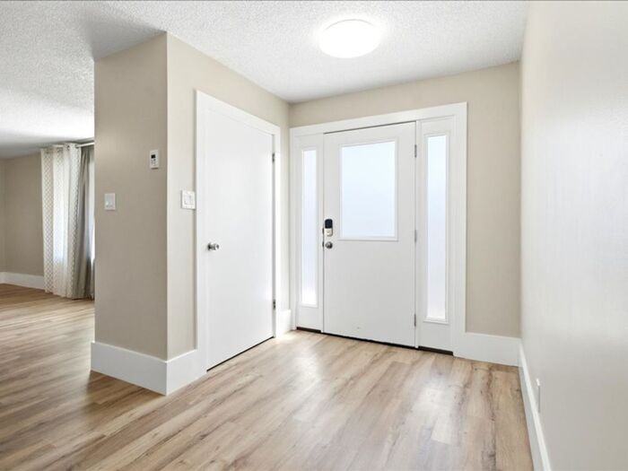 3490 S Park Meadows St #1 - Photo 3 of 42