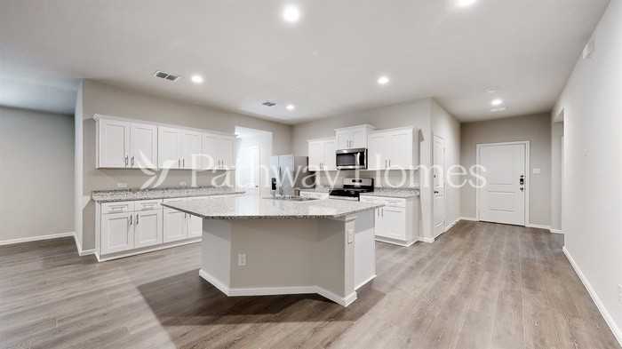 1617 Gatesville Ct - Photo 6 of 18