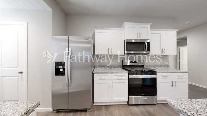 1617 Gatesville Ct - Photo 7 of 18