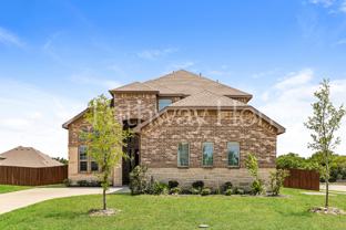 838 Poppie Ln - Photo 1 of 1