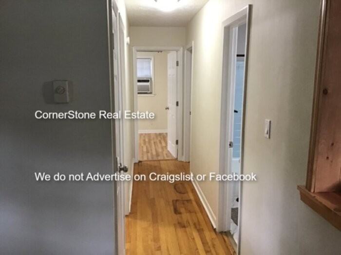 2105 Coinjock Cir - Photo 3 of 17