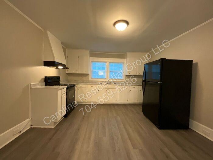 1034 Ridge Ave - Photo 6 of 14