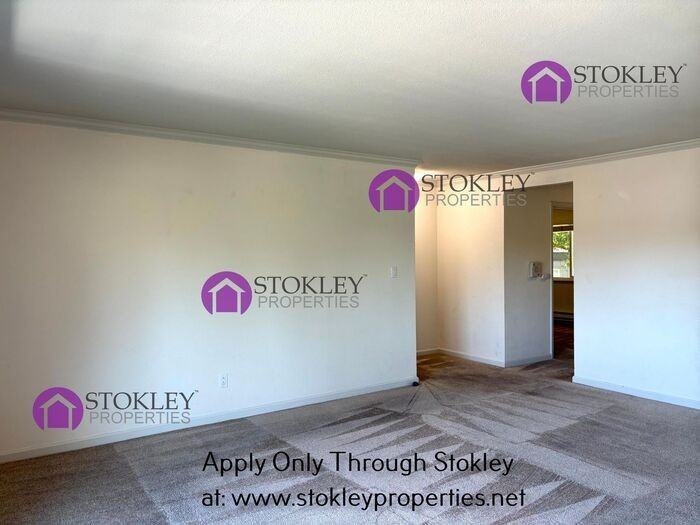 227 Masters Ct - Photo 6 of 12