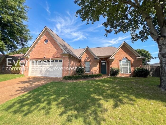 11648 Leewood Dr