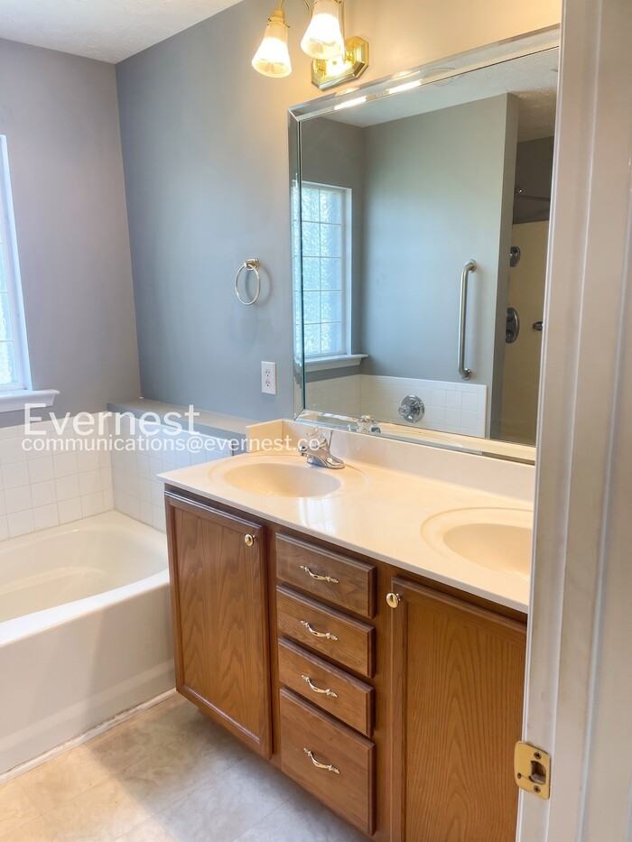 1714 Bear Paw Ln - Photo 6 of 18