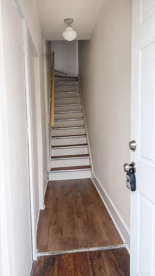 7 Carroll St - Photo 4 of 11