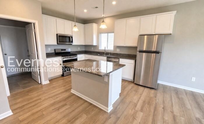89 Hutchison St - Photo 4 of 23