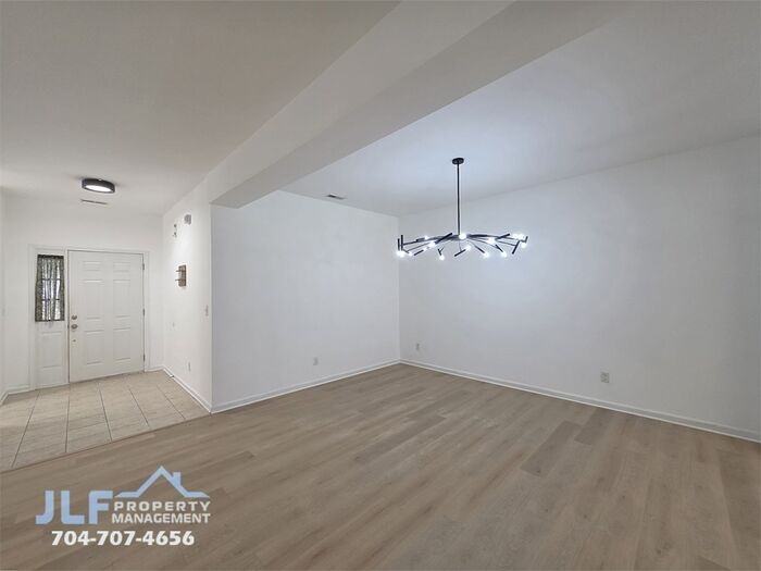 11659 Tucker Field Rd - Photo 3 of 23