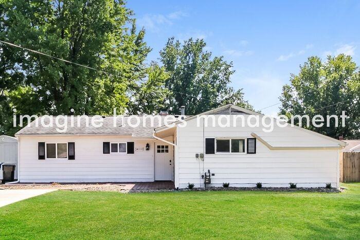 34111 Bainbridge Rd