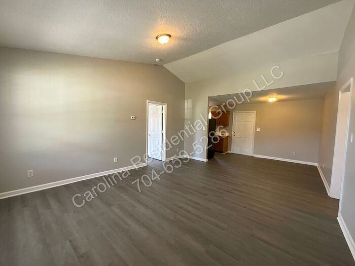 2002 Joseph Mcneil Ave - Photo 2 of 16