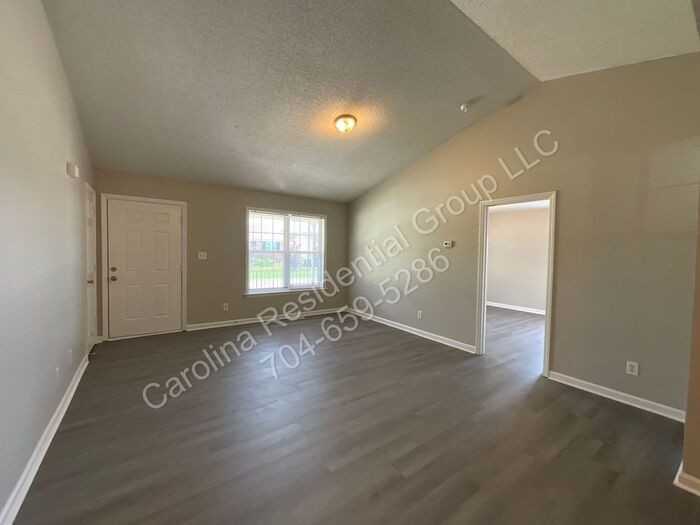2002 Joseph Mcneil Ave - Photo 3 of 16