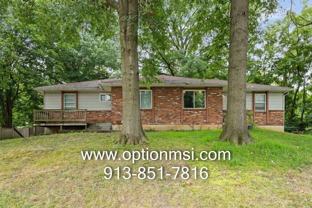 345 S 73rd Dr - Photo 1 of 1