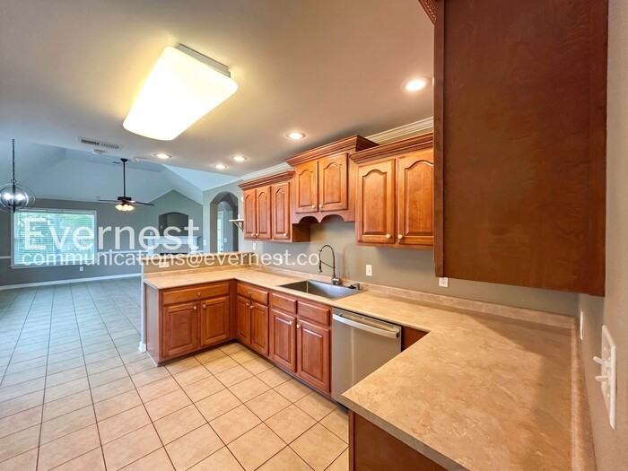 145 Meadow Terrace Dr - Photo 5 of 31