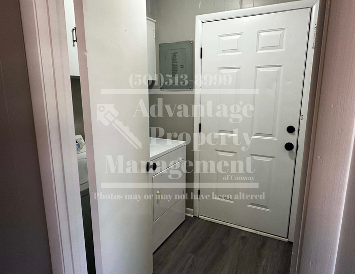 619 5th Ave - Photo 6 of 11