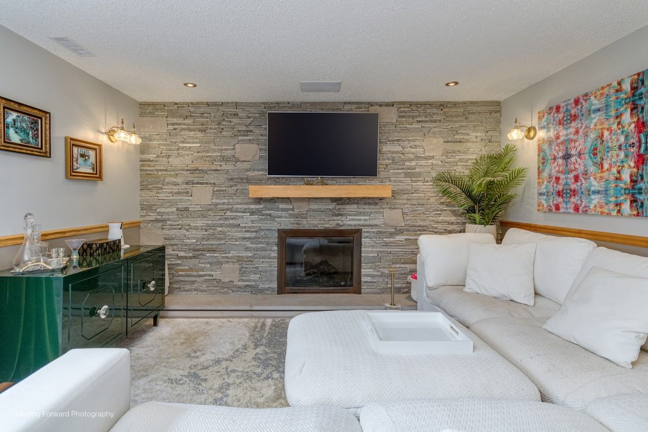 13848 Rockbluff Way #NA - Photo 6 of 31