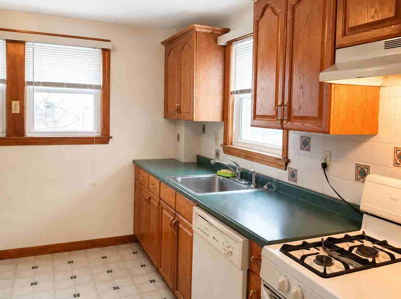 40 Baker Ave #1 - Photo 5 of 9
