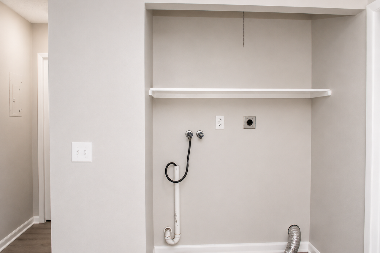 5801 N Flagler Dr #5 - Photo 5 of 13