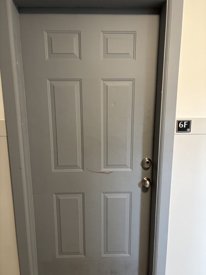 225 Golden Hill St #6F - Photo 5 of 14