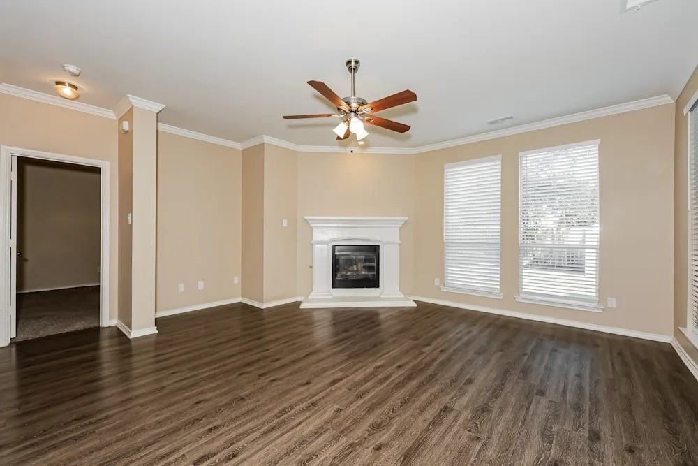 3246 Serpis #NA - Photo 2 of 10