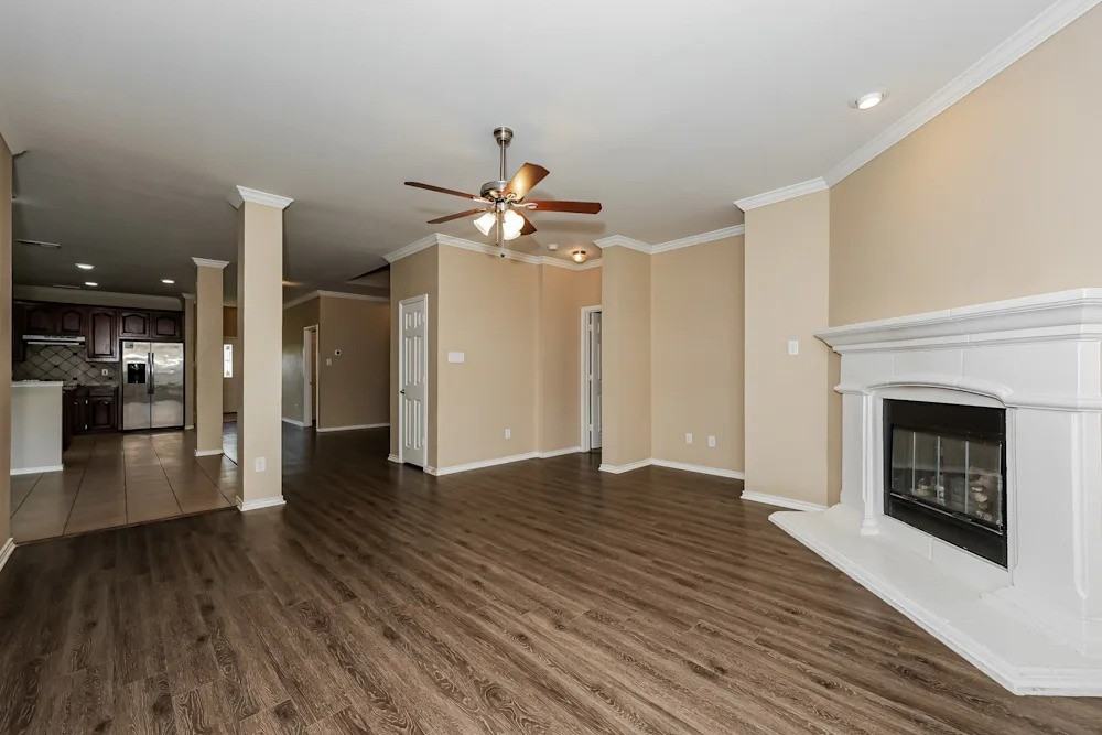 3246 Serpis #NA - Photo 5 of 10