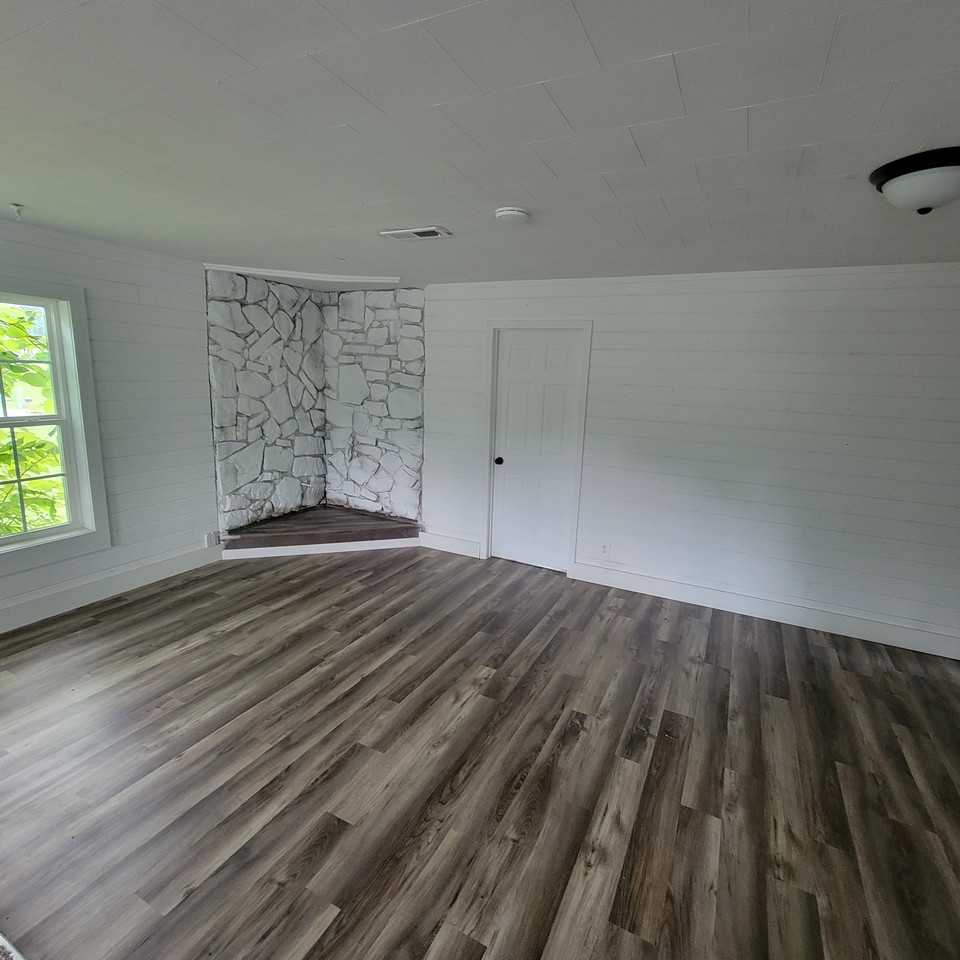 9156 Crossville Hwy #NA - Photo 4 of 15