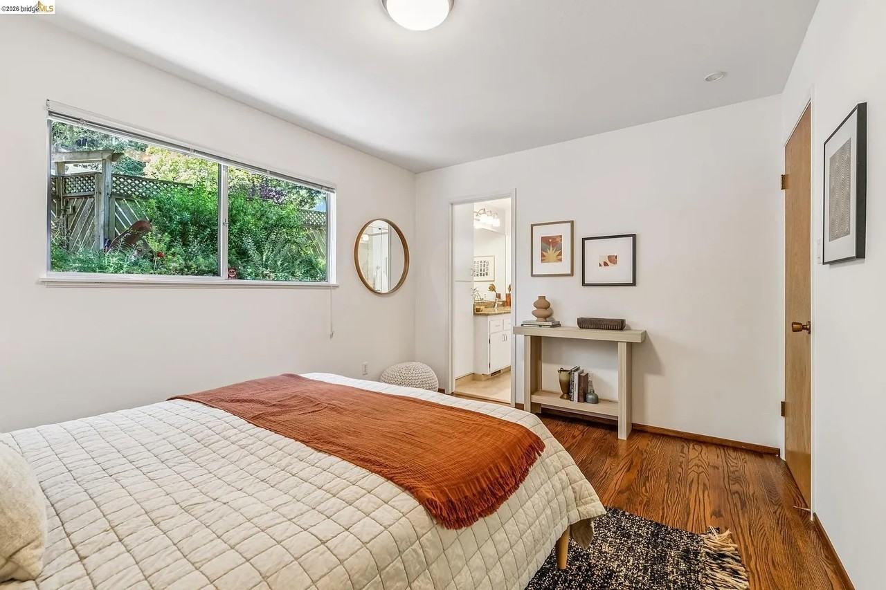 7200 Saroni Dr #NA - Photo 2 of 10