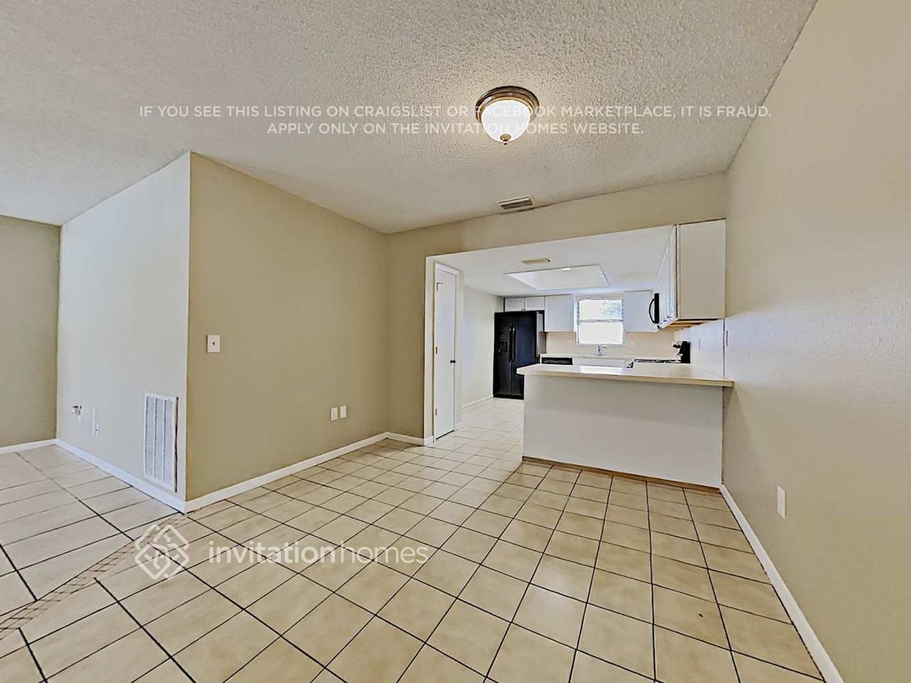 555 Freeport Ave N - Photo 7 of 17