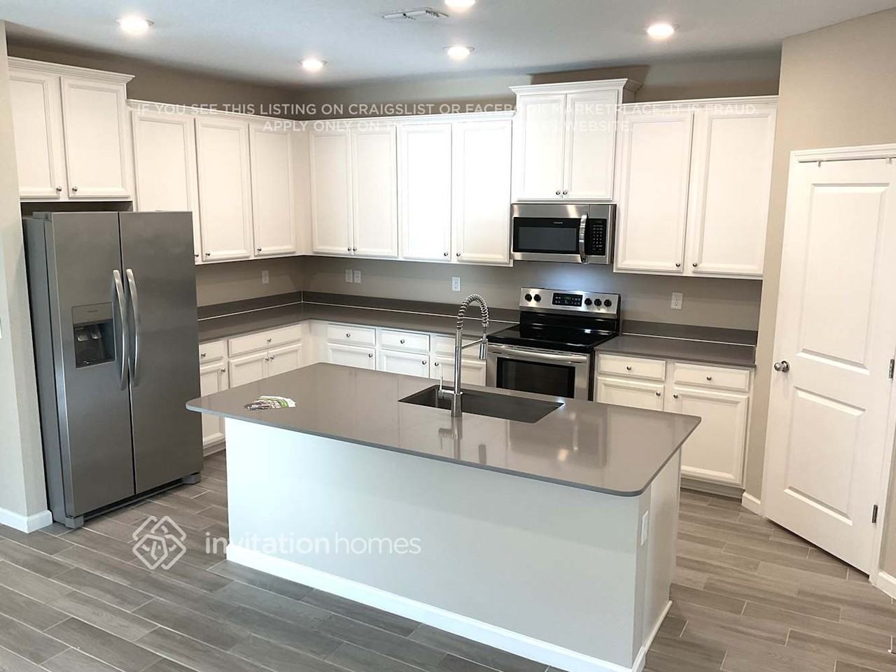 9968 Lemon Grass Ln - Photo 6 of 16