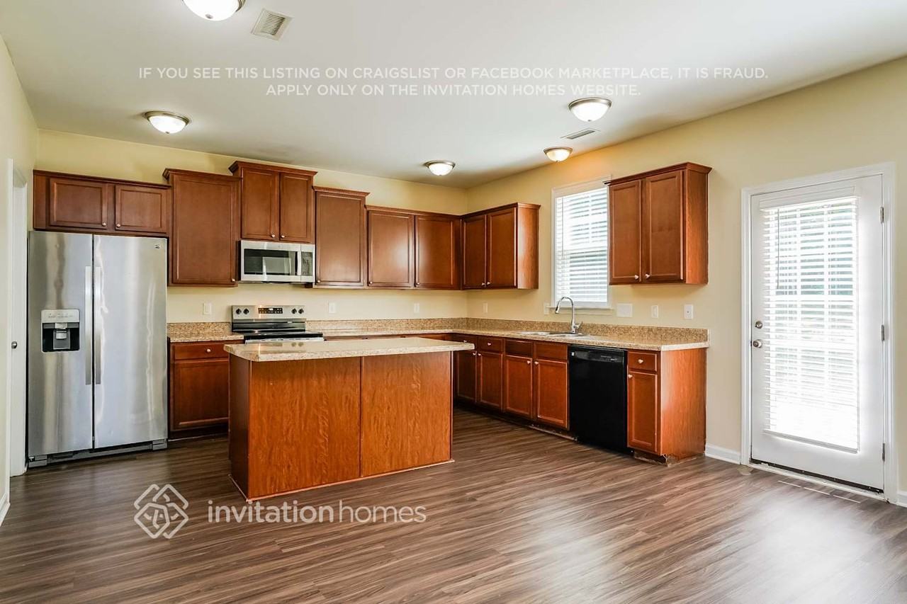 5232 Sapphire Springs Dr - Photo 6 of 18