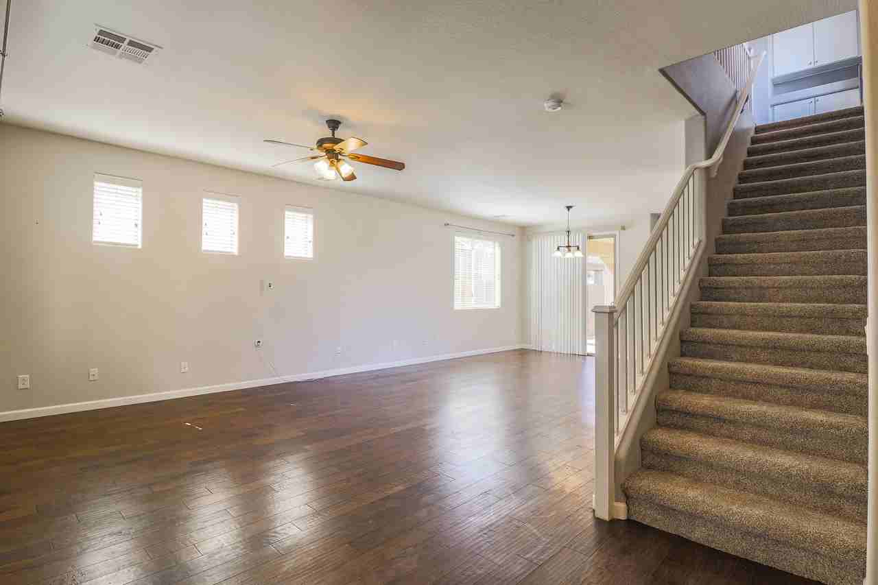 15304 W Wethersfield Rd - Photo 6 of 26