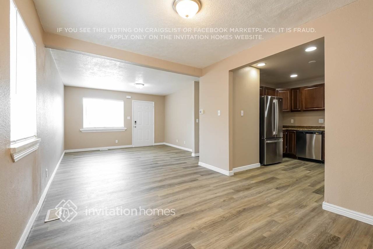 1640 Ruth Dr - Photo 5 of 17