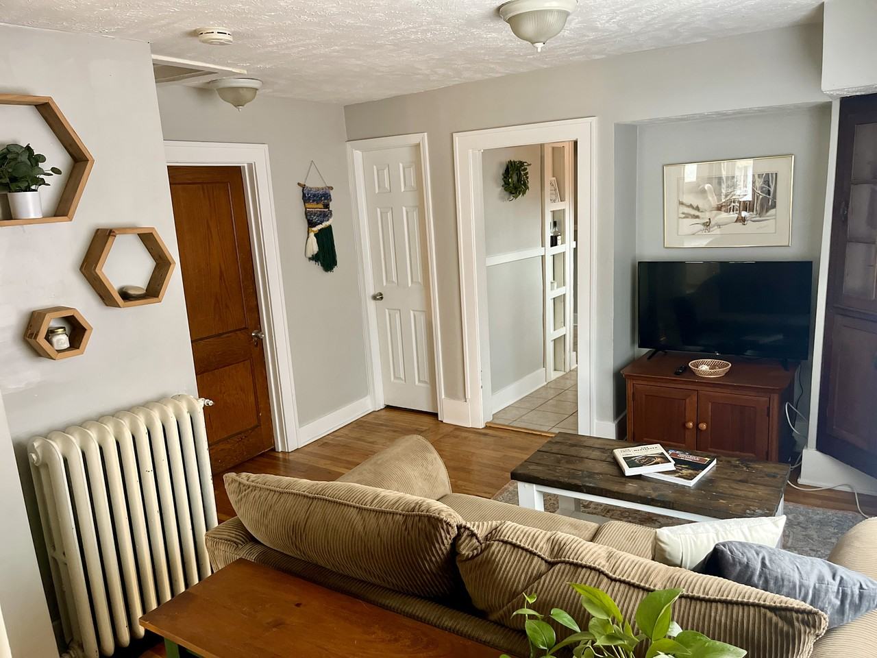 715 Union Ave Se #715 - Photo 2 of 12