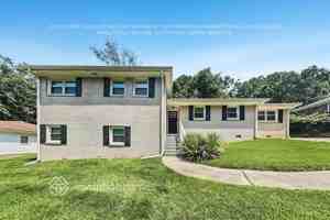featured image of 1734 Mary Lou Ln Se