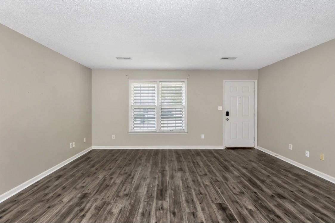 8147 Oldfield Rd Sw #1 - Photo 7 of 20
