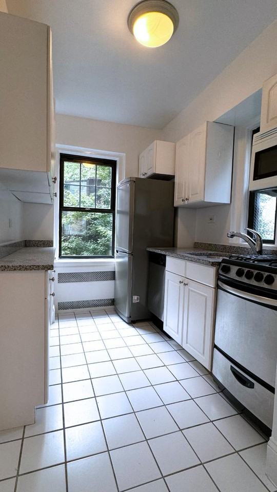 Christopher St #3J - Photo 2 of 4