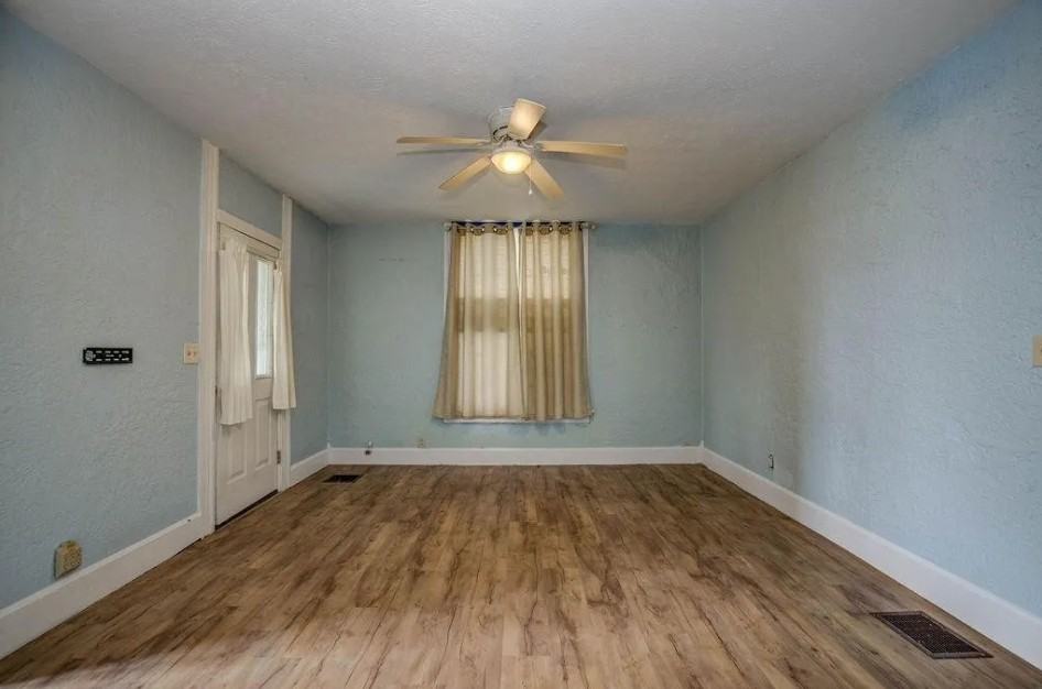 330 W Withrow St - Photo 7 of 24