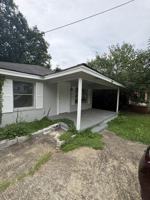 featured image of 1134 Oak St