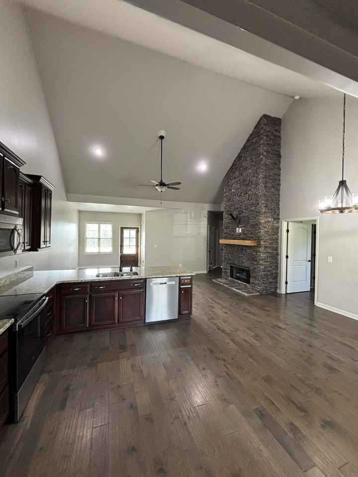 338 Big Station Camp Blvd #A - Photo 6 of 27