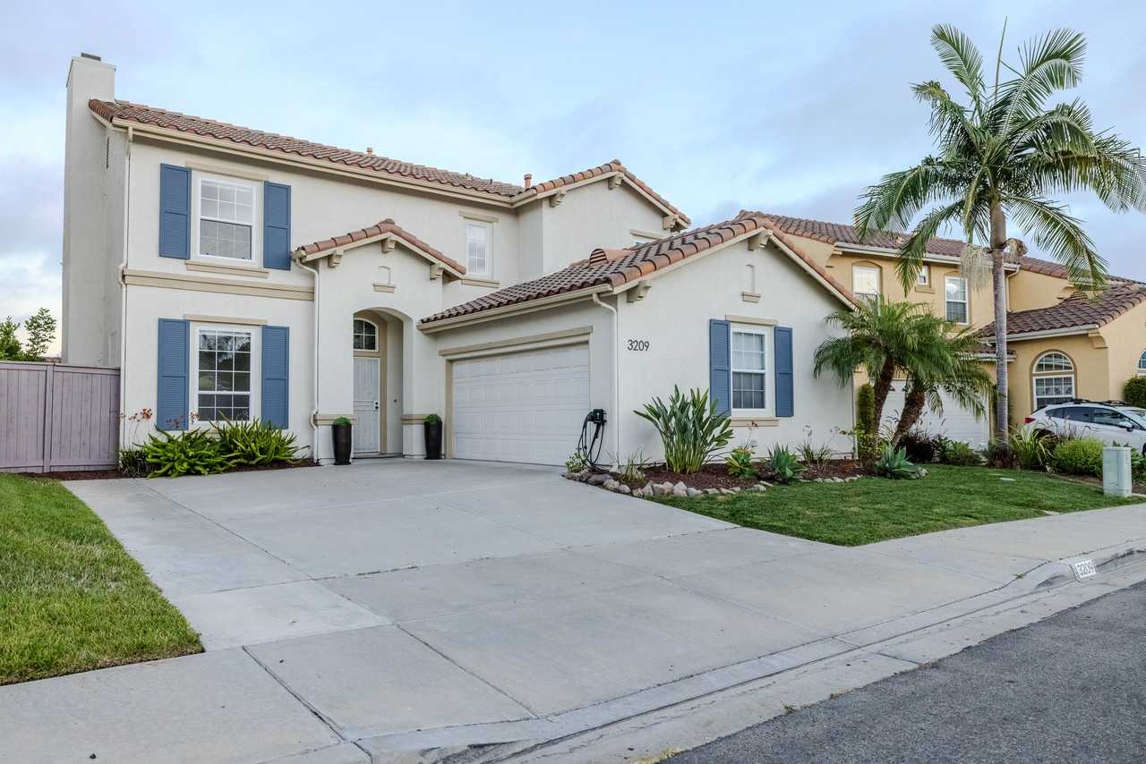 3209 Rancho Reata