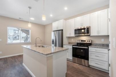 1607 Grand Harmony Blvd #102