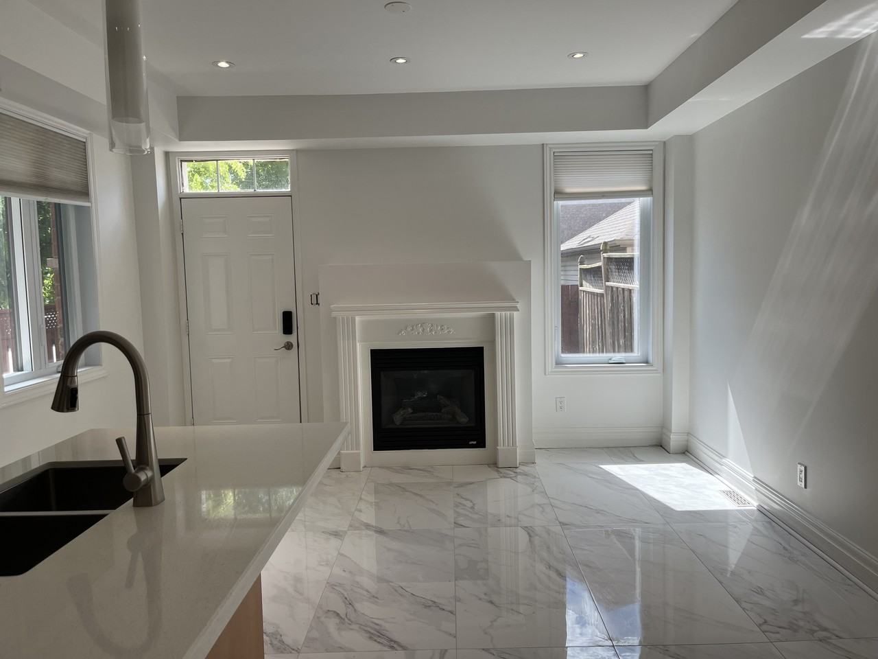 42 William Hancox Avenue #Main - Photo 6 of 15