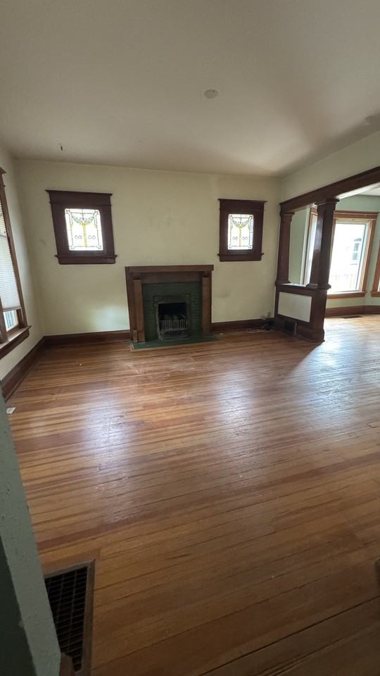 2621 N York St #1 - Photo 5 of 14