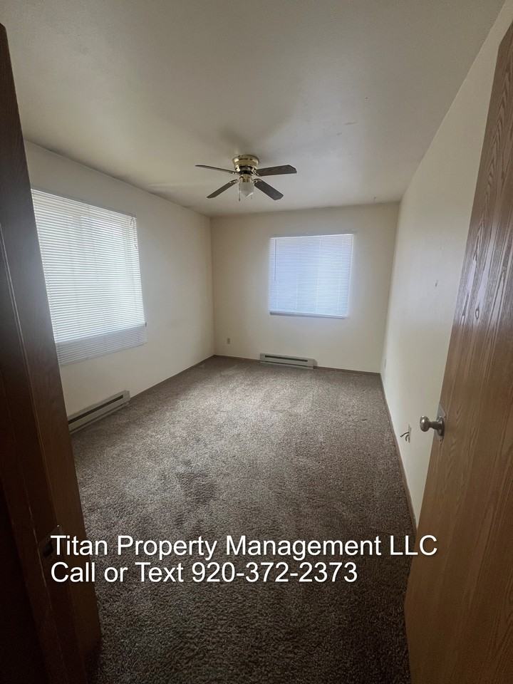 815 Woodland Ave #3 - Photo 4 of 8