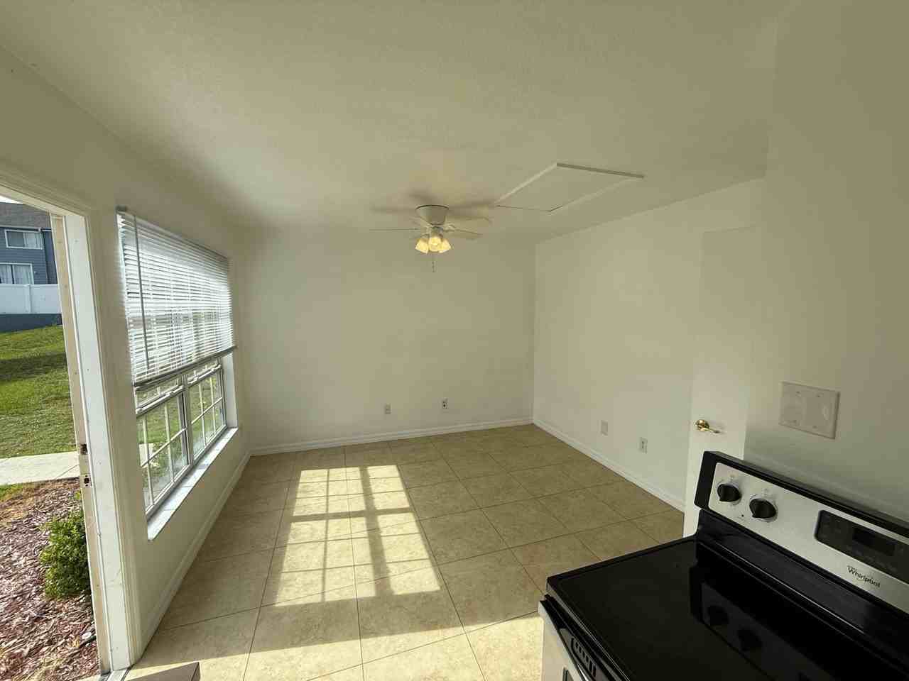 316 Mango Dr #B - Photo 3 of 31