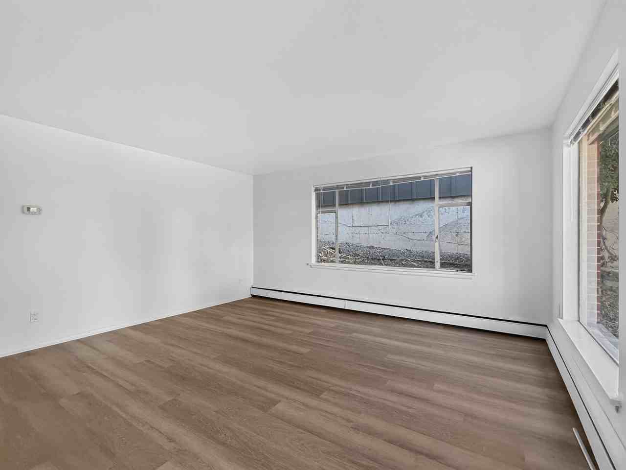 6553 Greenwood Avenue NorthApt 1/2 #6553-1-2 - Photo 2 of 14