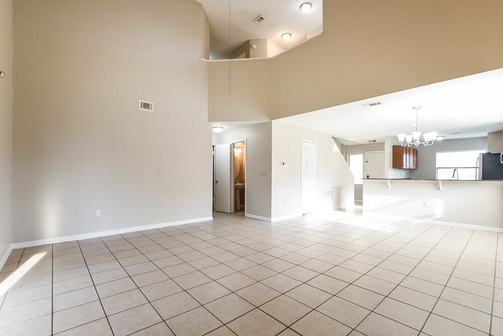 116 Whitehall Way - Photo 5 of 17