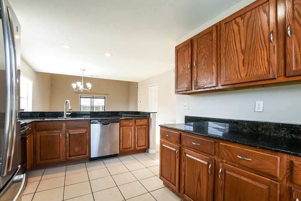 116 Whitehall Way - Photo 7 of 17